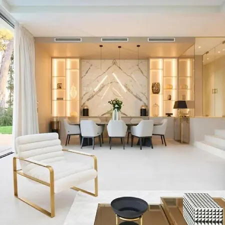 Contemporary Vallon * La Croix-Valmer
